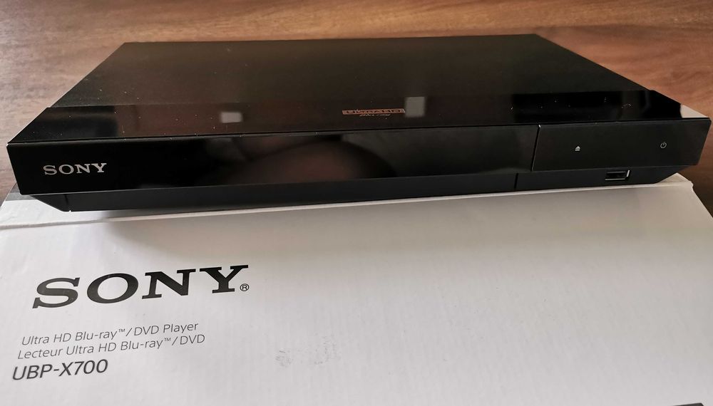 Odtwarzacz UHD 4K SONY HD Blu-ray UBP-X700 na gwarancji