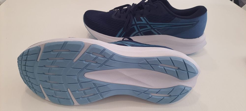 Tênis ASICS Patriot 14