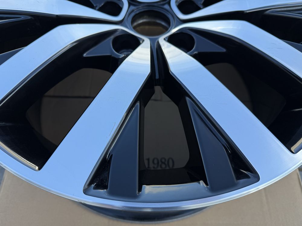 Oryginalna Felga Volkswagen 18" 8J ET50 5X120 7E0 Toluca