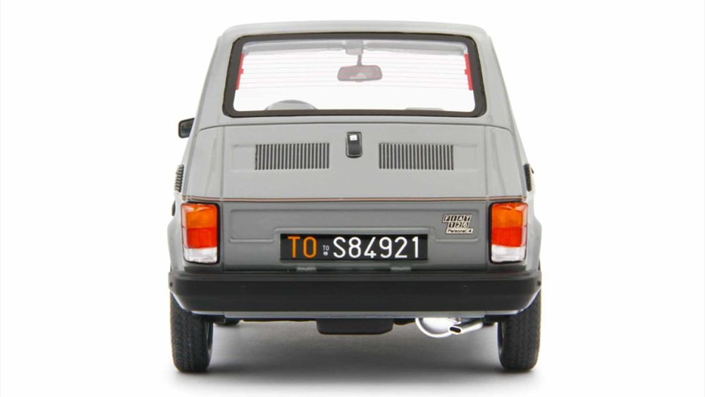 Model 1:18 Laudoracing-Model Fiat 126 Personal 4 Silver 1978 LM167A
