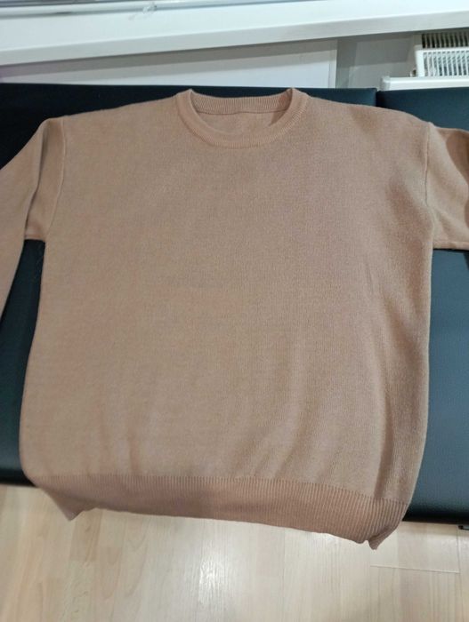 продам женский спортивно- прогулочный костюм