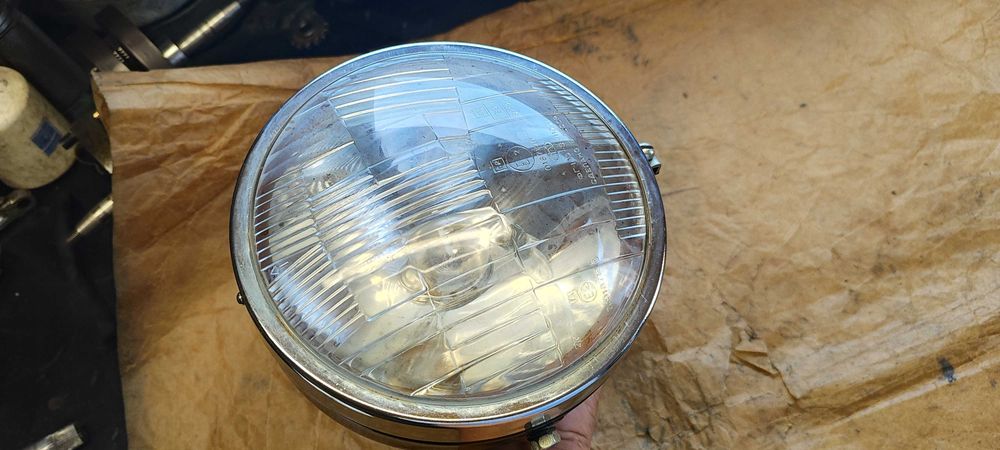 Lampa przednia iż Planeta 5 350 IŻ szkła ramka odblask NOWA przednia