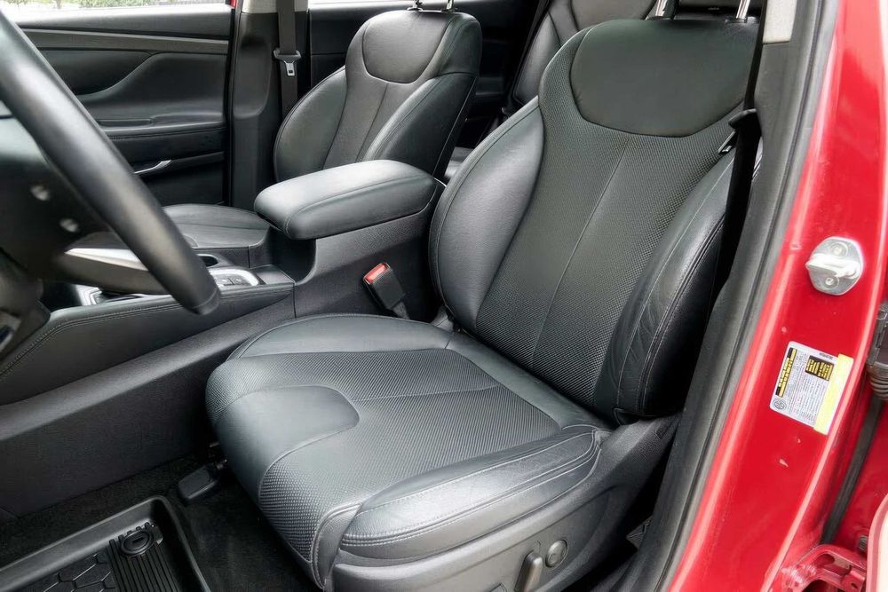 Hyundai Santa Fe      2020