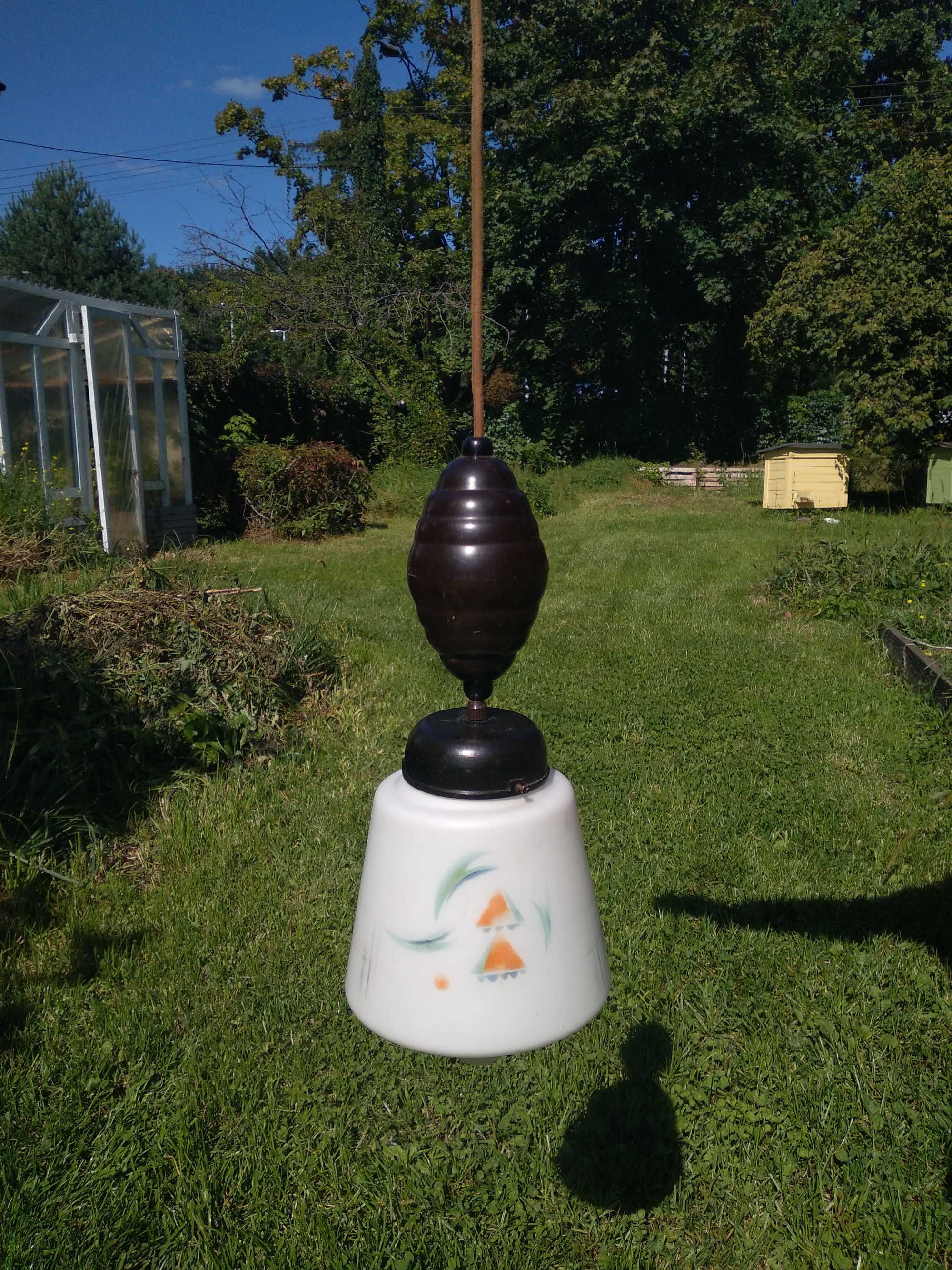 Stara regulowana lampa z odważnikiem