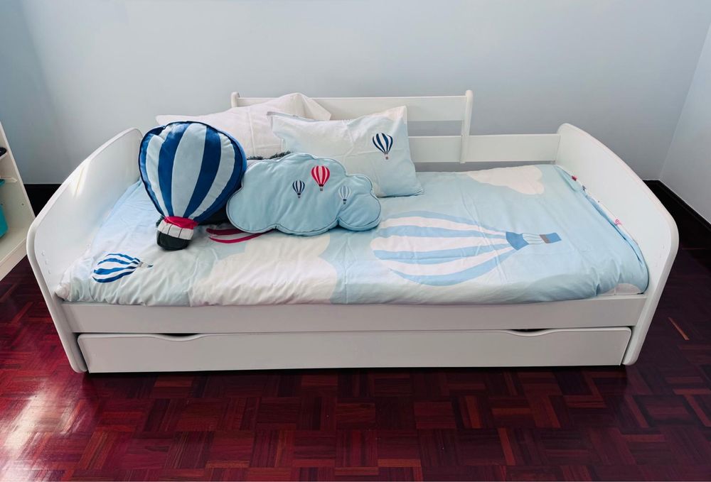 Cama criança 80x180 cor branca com proteção