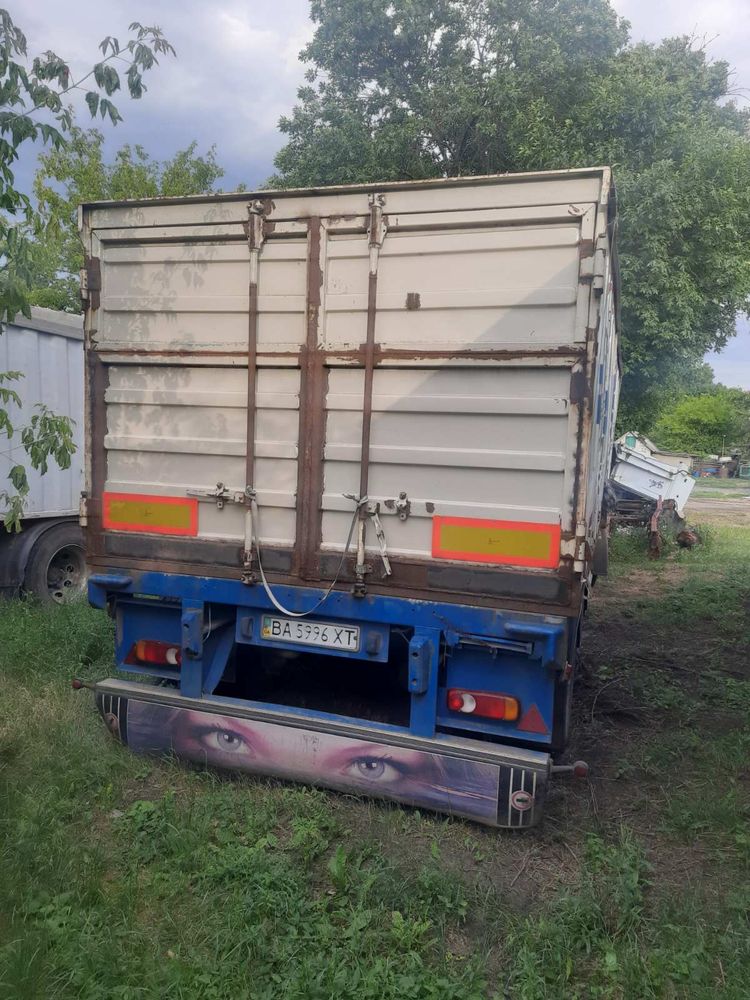 Продам фуру і прицепи
