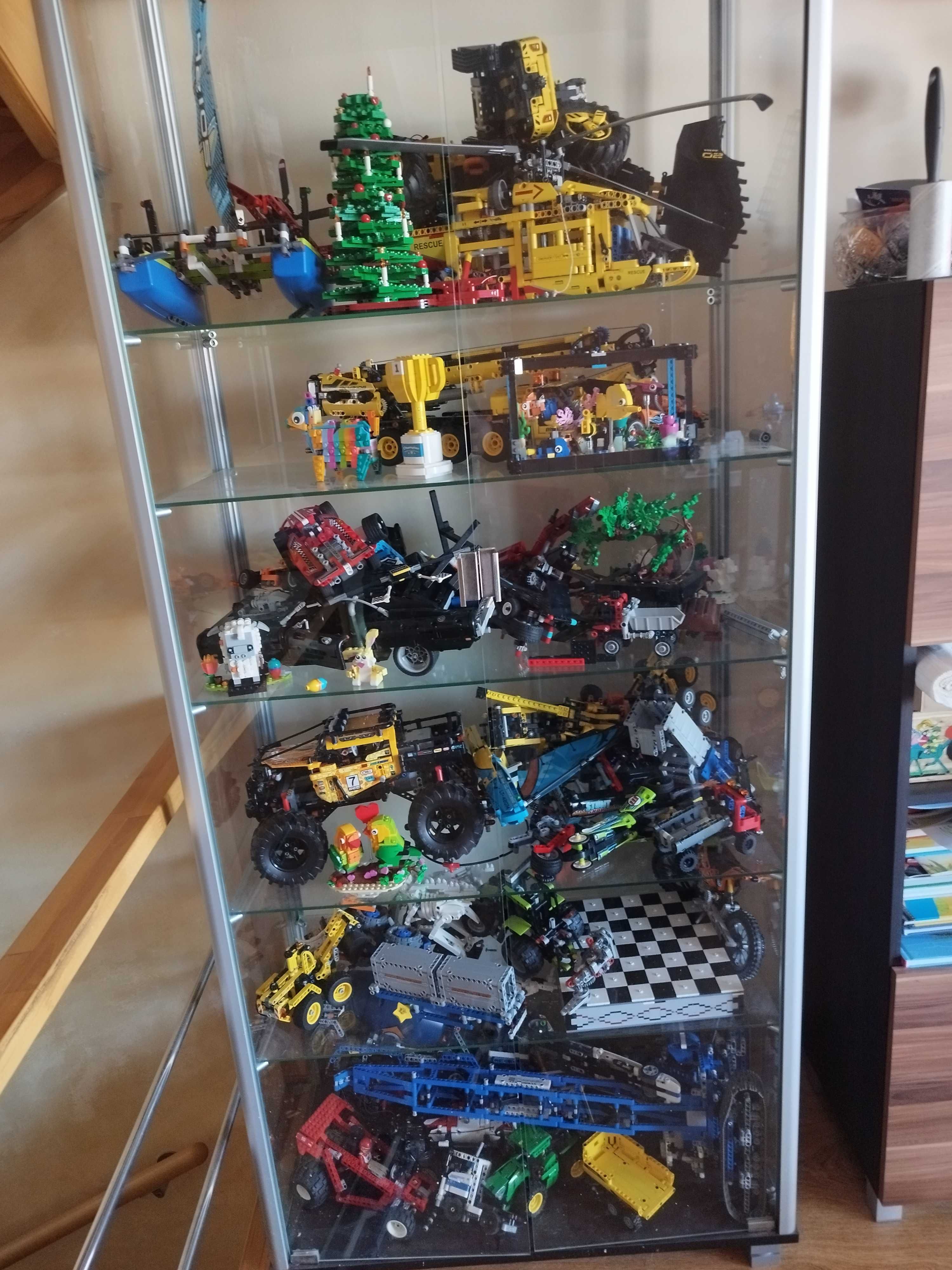 Lego Technic 42081 Volvo ładowarka kołowa ZEUX