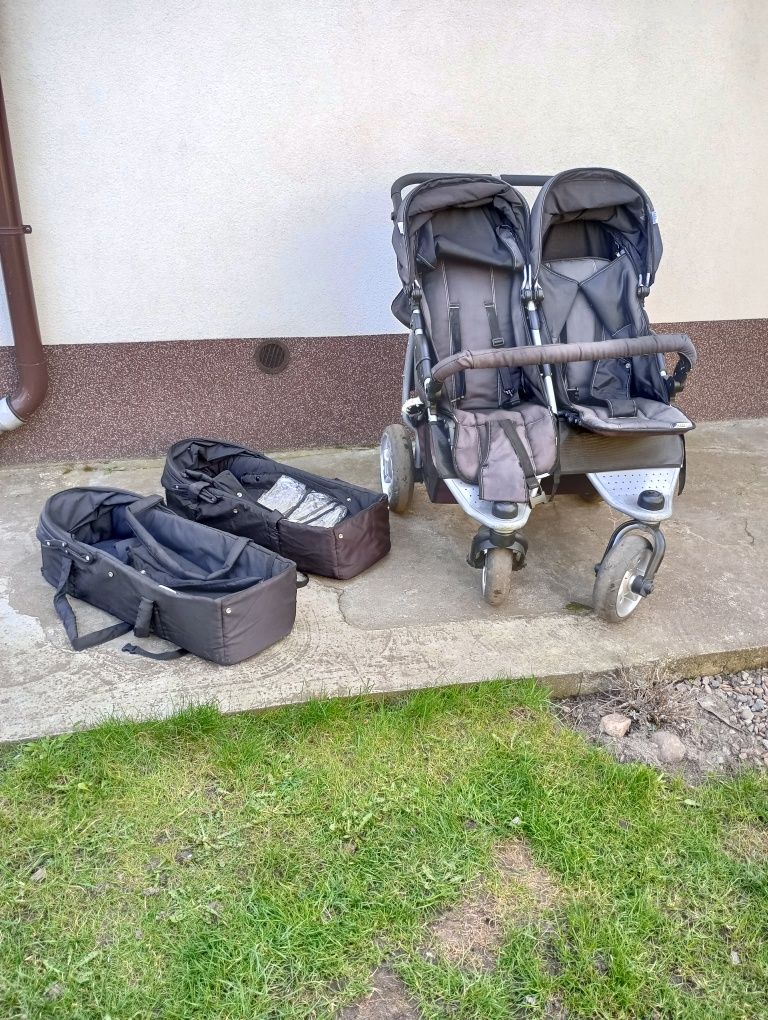 Wózek dziecięcy dla dwójki dzieci