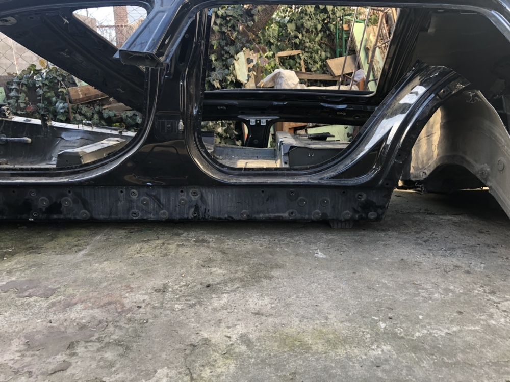 Порог четверть средняя стойка арка бмв х5 ф15 е70 BMW e70 f15 x5 кузов