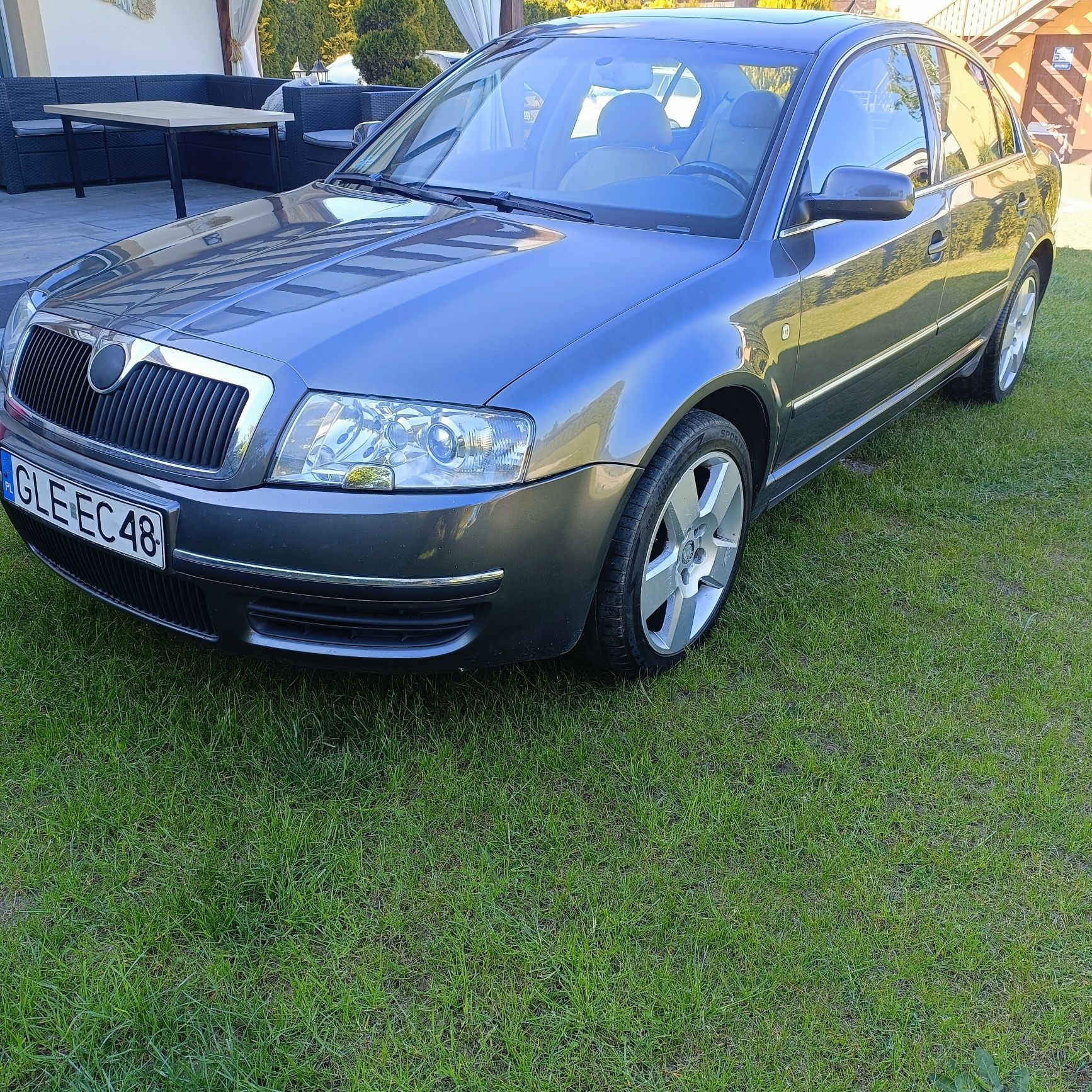 Sprzedam Skodę superb 1.8 turbo
