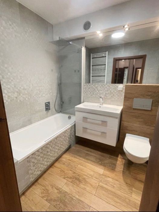 PL | RU | ENG | 2 pokojowe | Garderoba | Wanna | 57m²