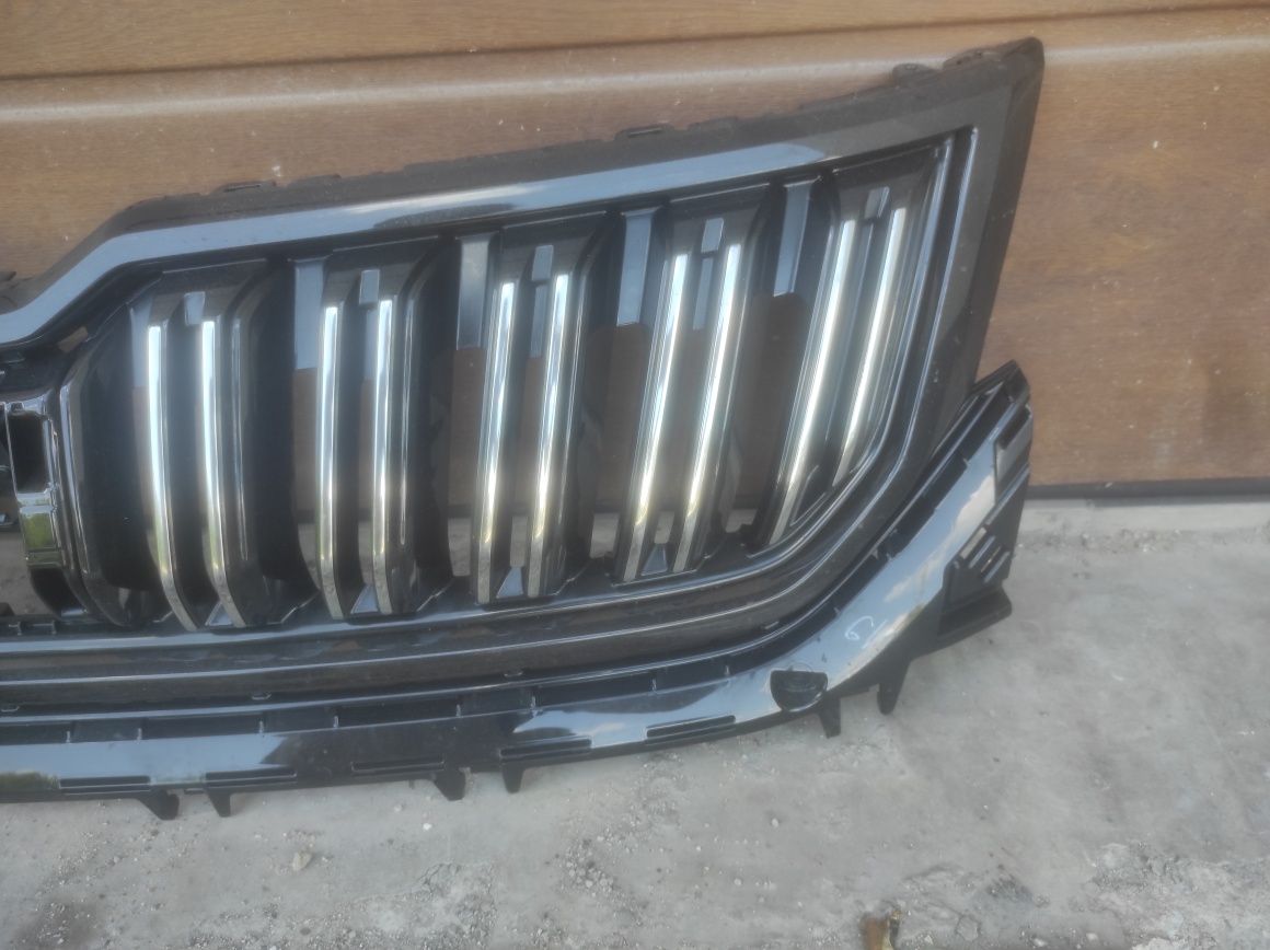 Grill,atrapa skoda kodiaq Laurin&Klement