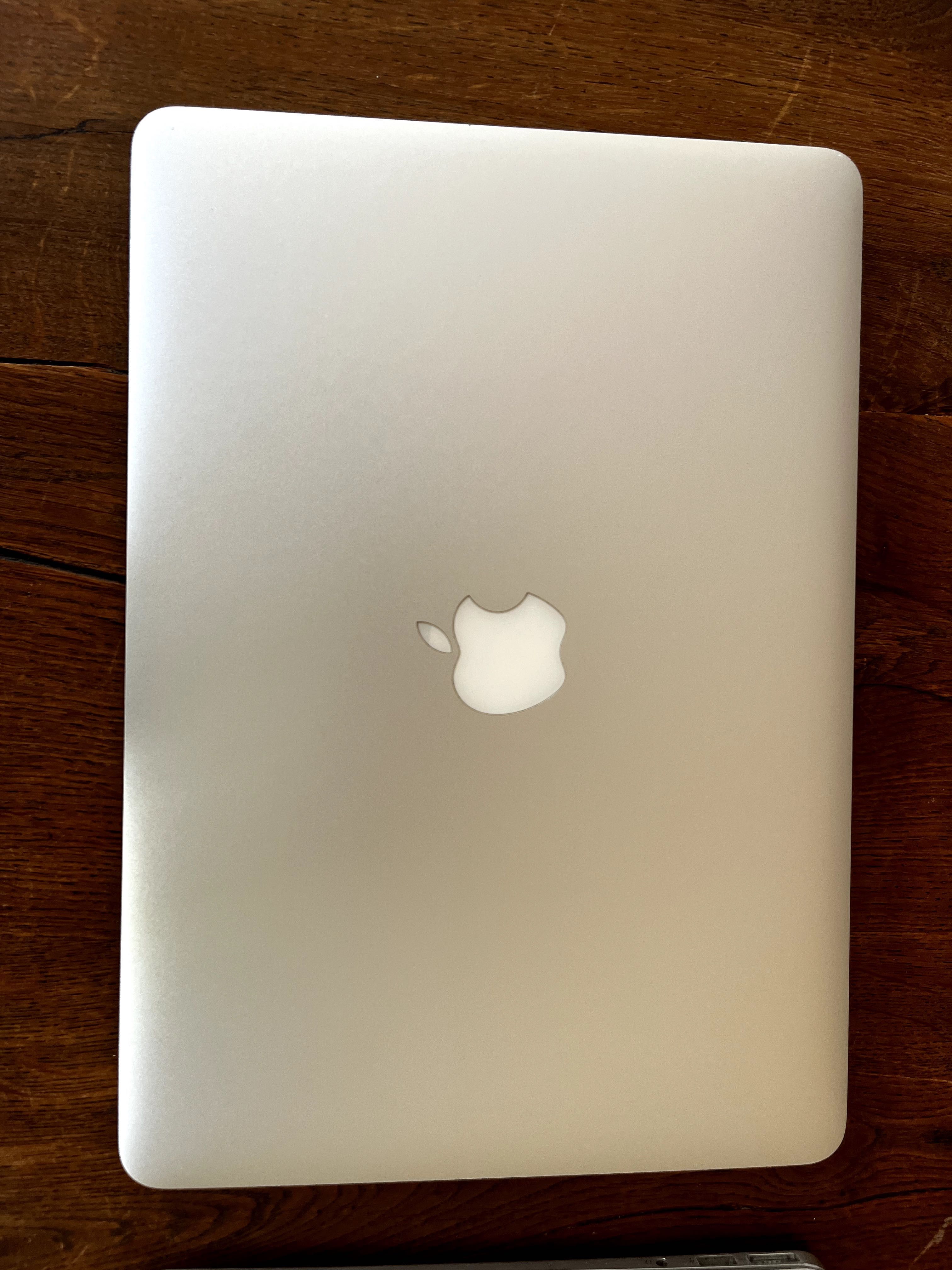 MacBook Air (13-inch, Early 2014)