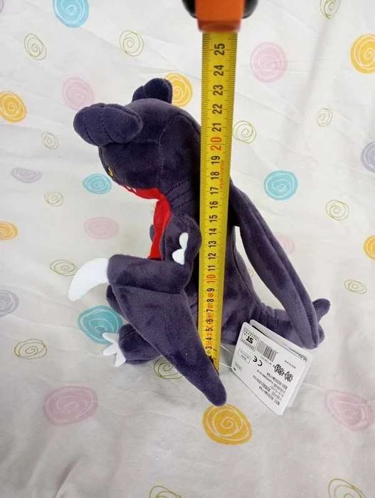 Pokémon peluche garchomp