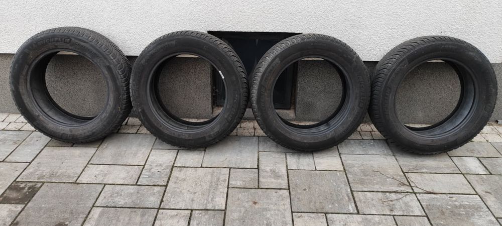 Opony całoroczne wielosezonowe Michelin CrossClimate 2 205/55 R16 94V