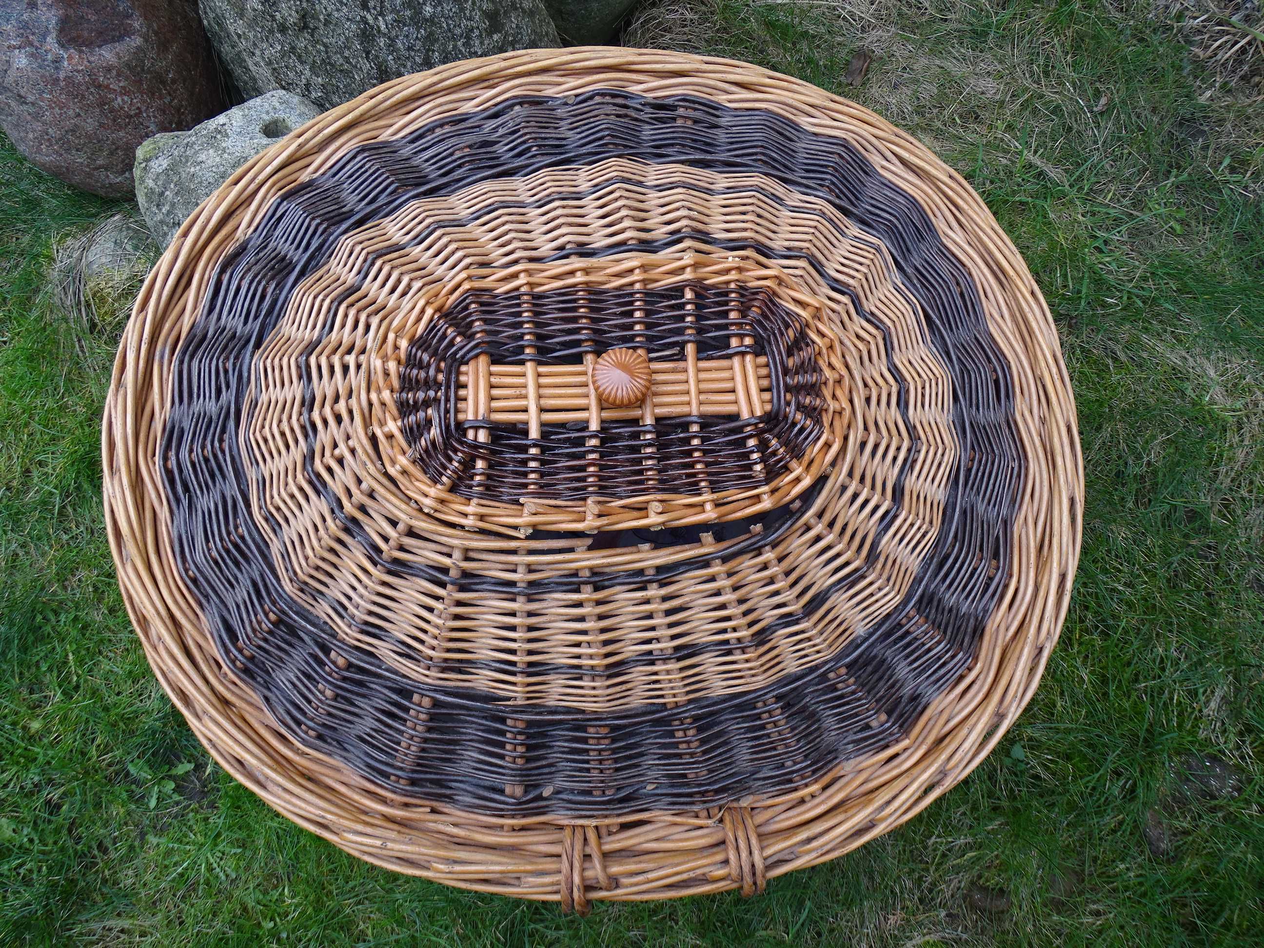 Kosz rattanowy na bieliznę wys. 69 X 66 X 60 cm