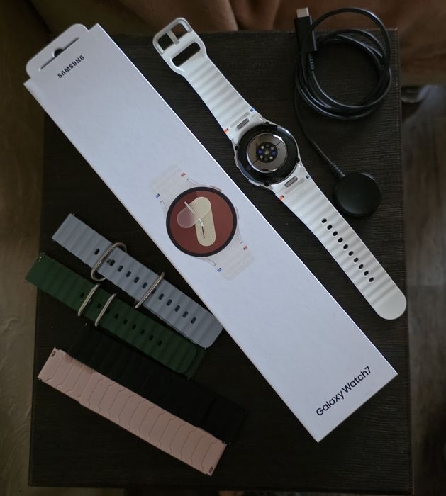 Часи Galaxy watch 7 40mm