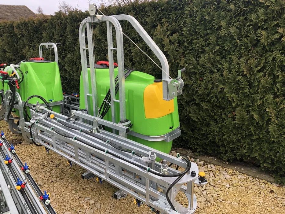 Opryskiwacz zawieszany ciągany Tolmet 200:600:800:1200l