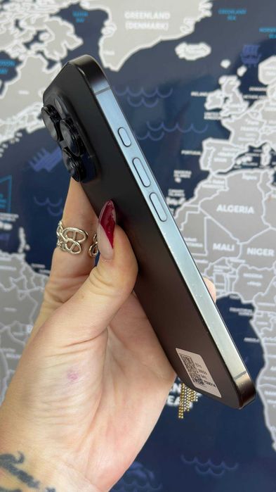 Apple Iphone 16 Pro 256Gb Black Titanium Neverlock