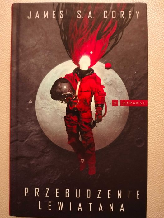 Przebudzenie Lewiatana - James S.A. Corey