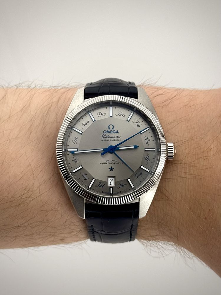 FVAT 23% FULLSET Omega Globemaster Annual Calendar 130.33.41.22.06.001