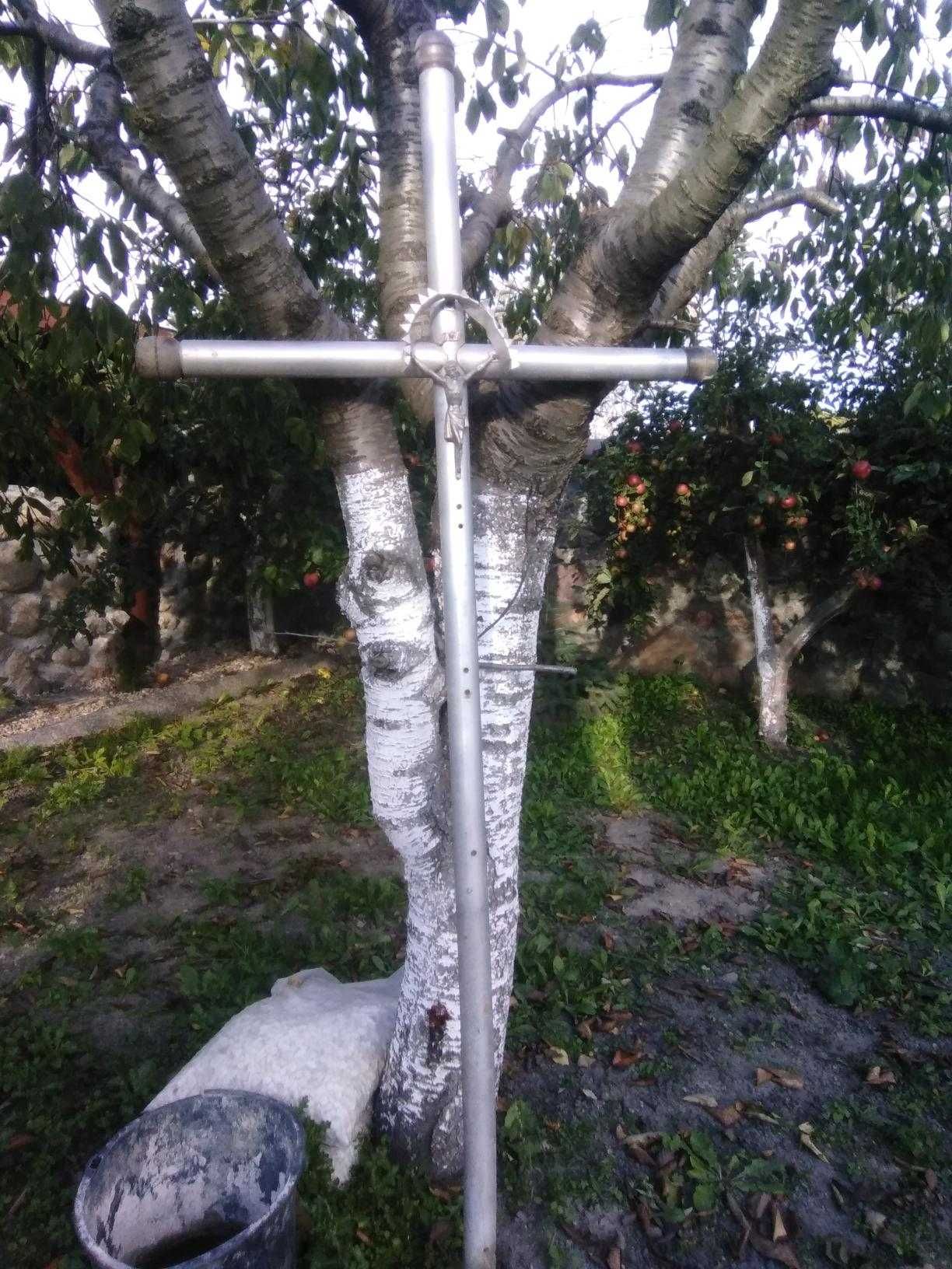 krzyż cmentarny nagrobny kwasiak mosiądz