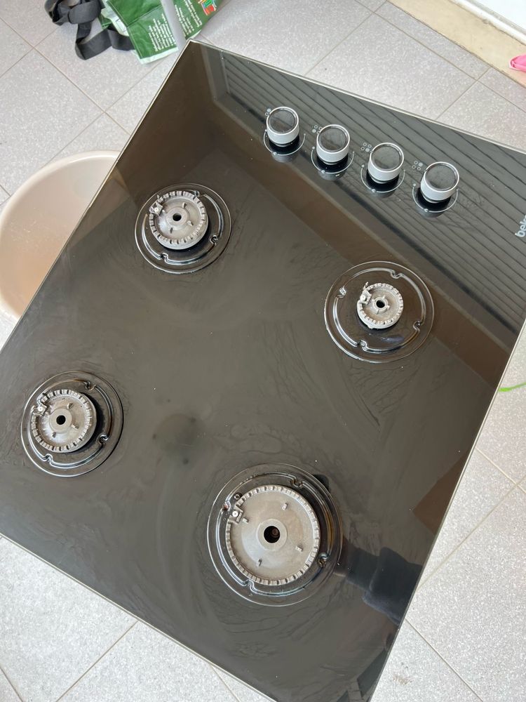 Fogao a gas em excelente menos de um ano utilizacao