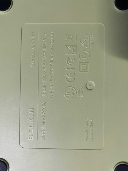 Зарядное Belkin F7C008