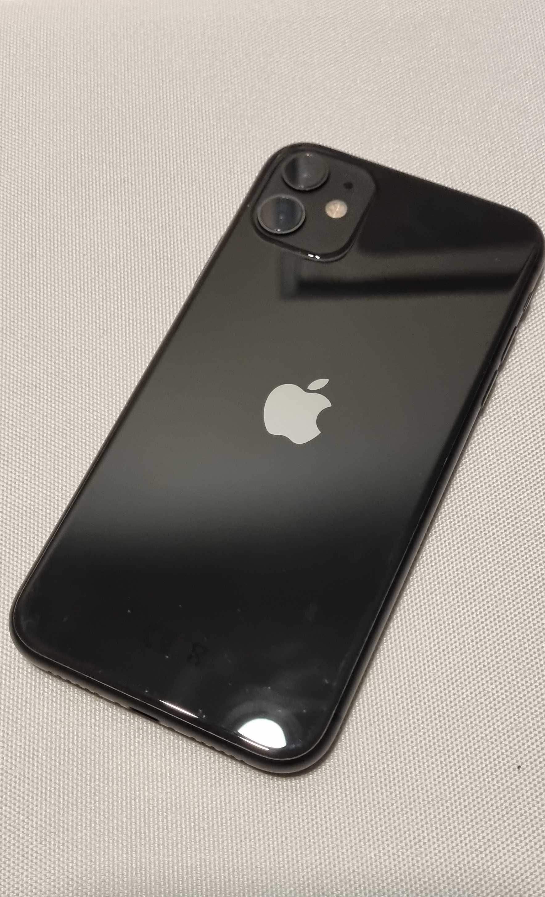 Iphone 11 64GB +  pełen zestaw