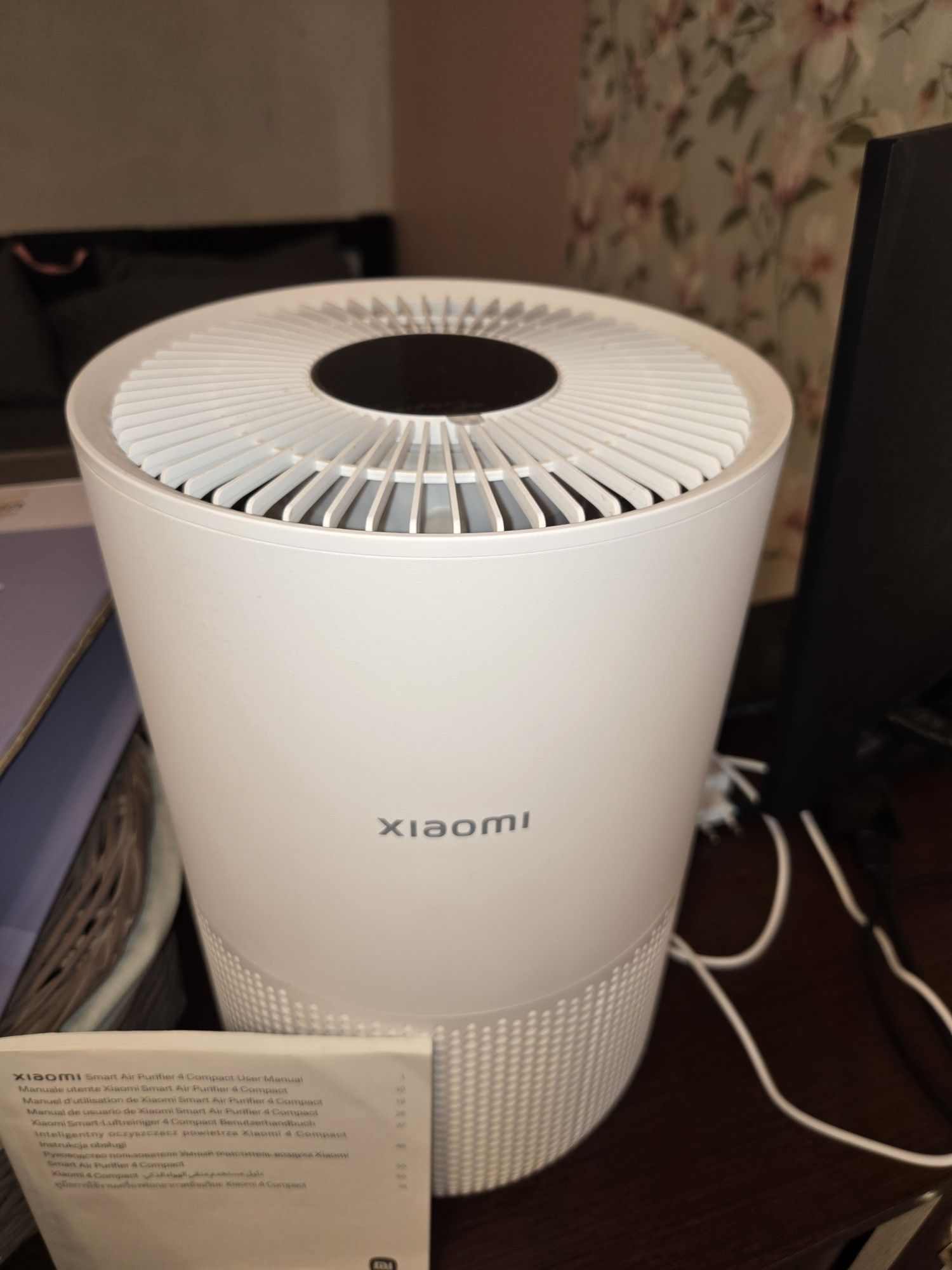 Очищувач повітря Xiaomi Smart Air Purifier 4 Compact