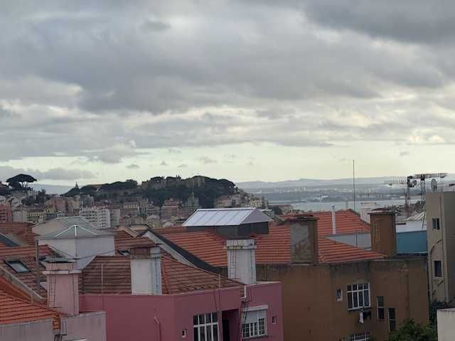 Arrenda-se  T3  Tecnico / Alameda