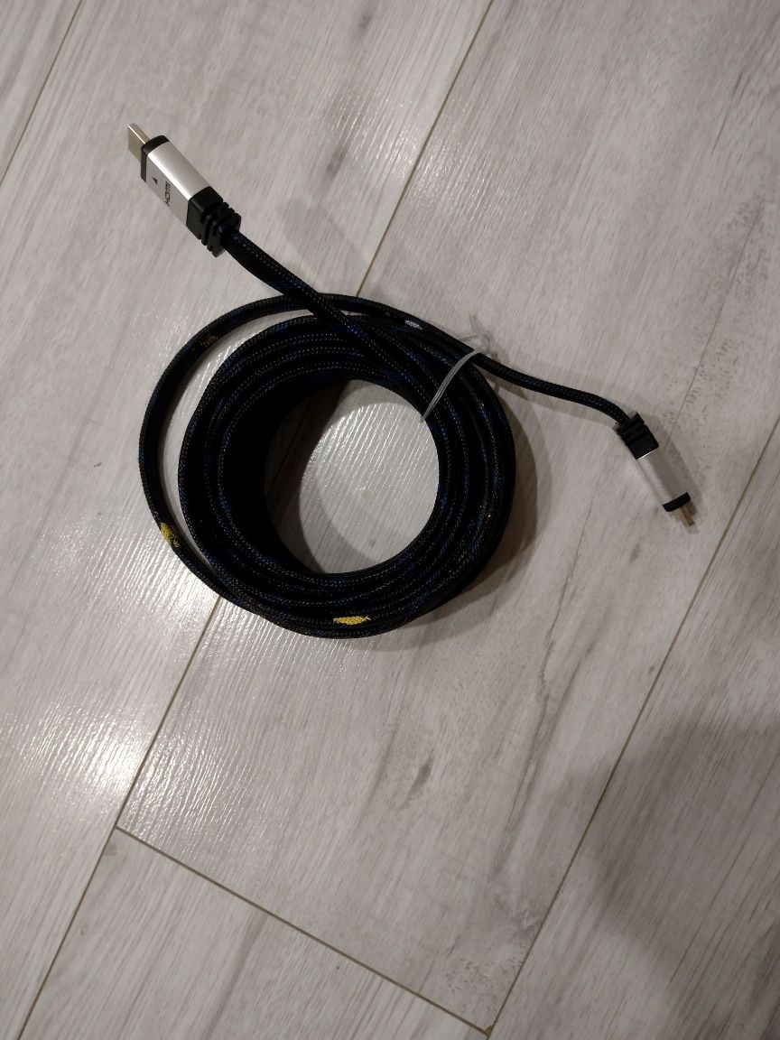 Kabel HDMI używany