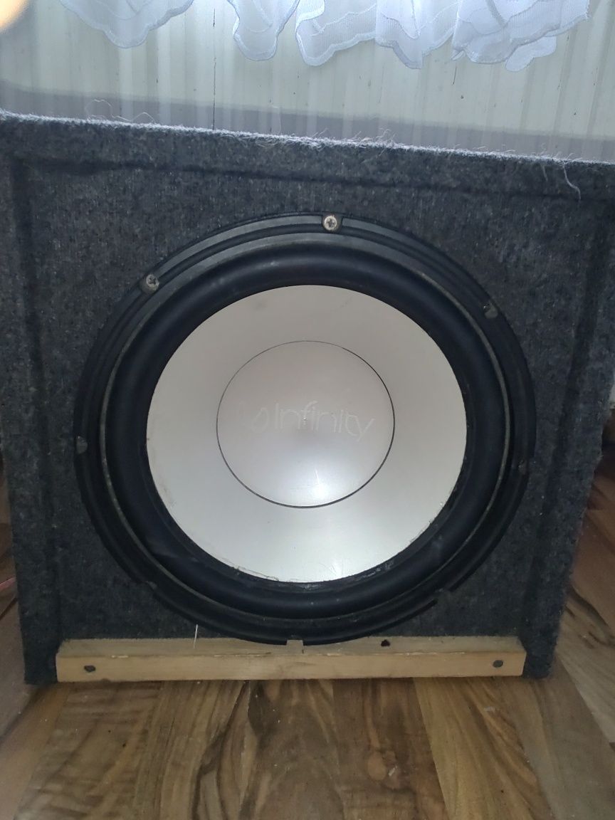 subwoofer infinity
