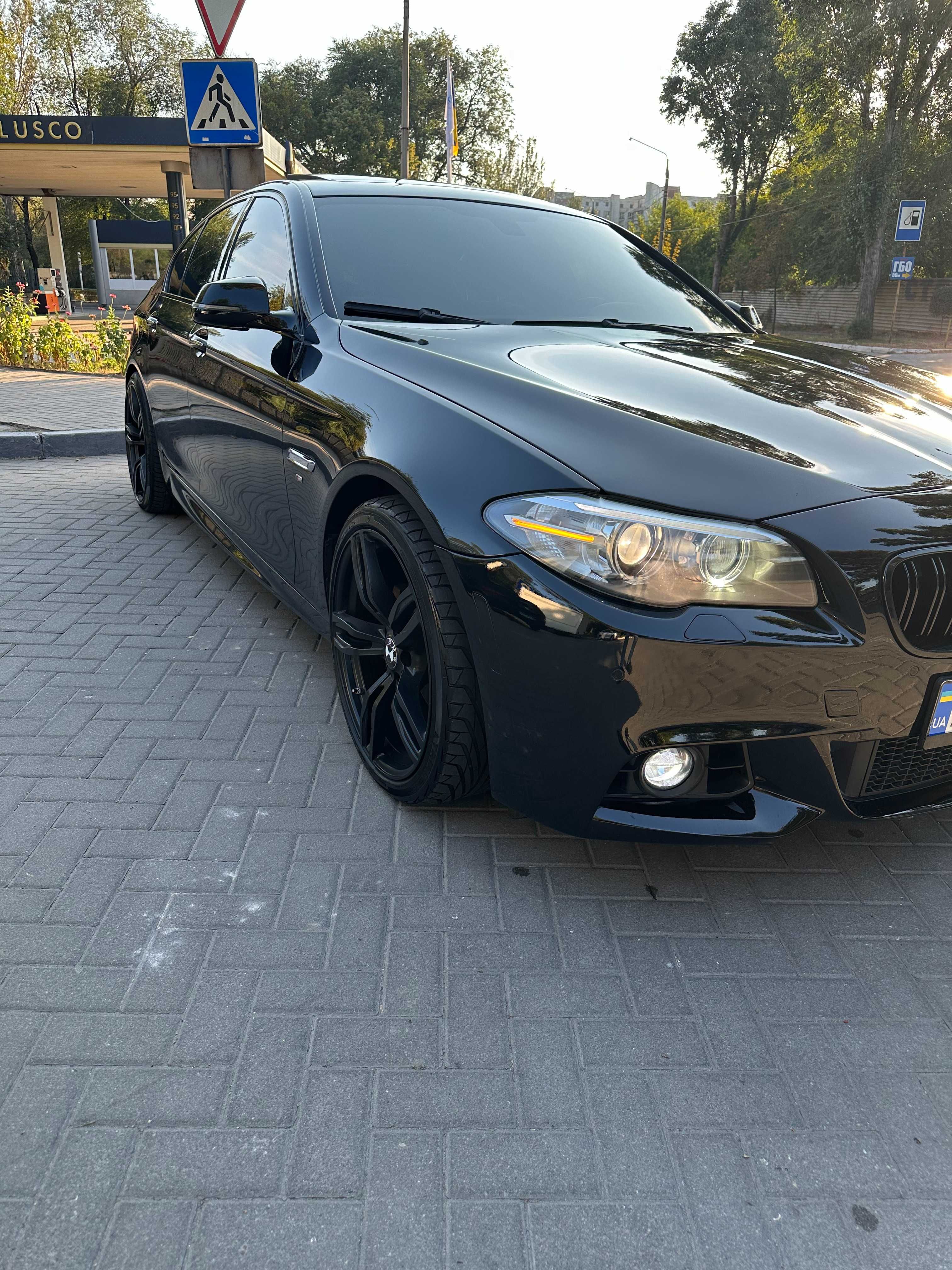 Продам BMW 528 F10 m - performance