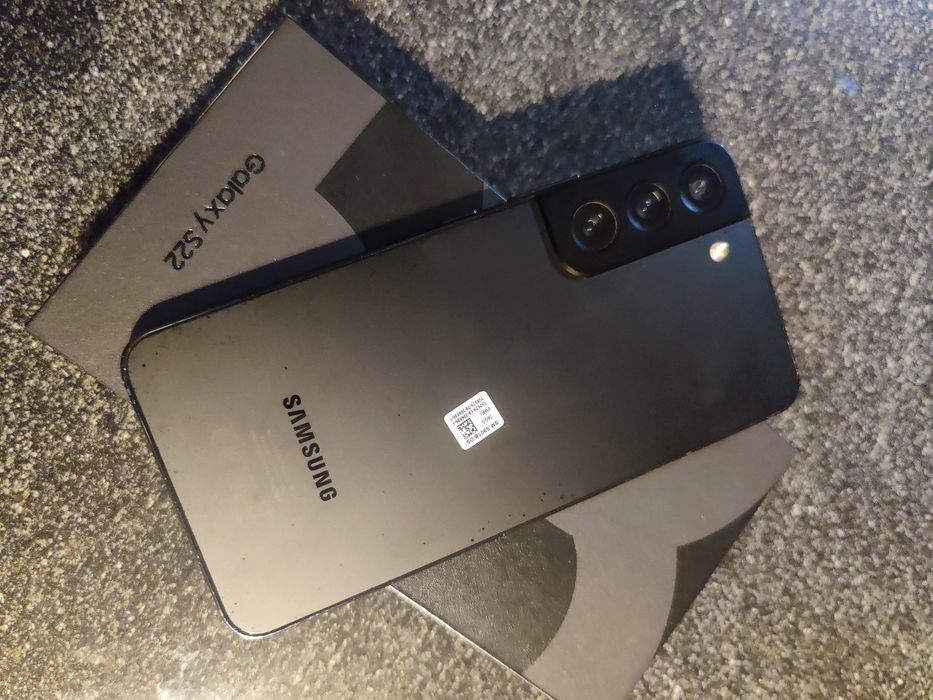 Samsung S22 128GB