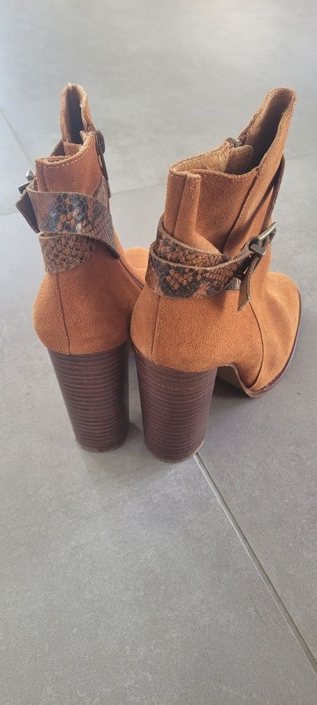 Ceglane skora naturalna botki buty wiosenne na słupki 39 office london