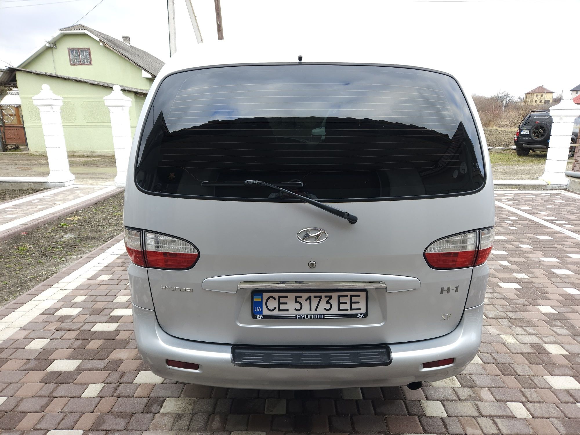 Продам Hyundai H1 в непоганому стані