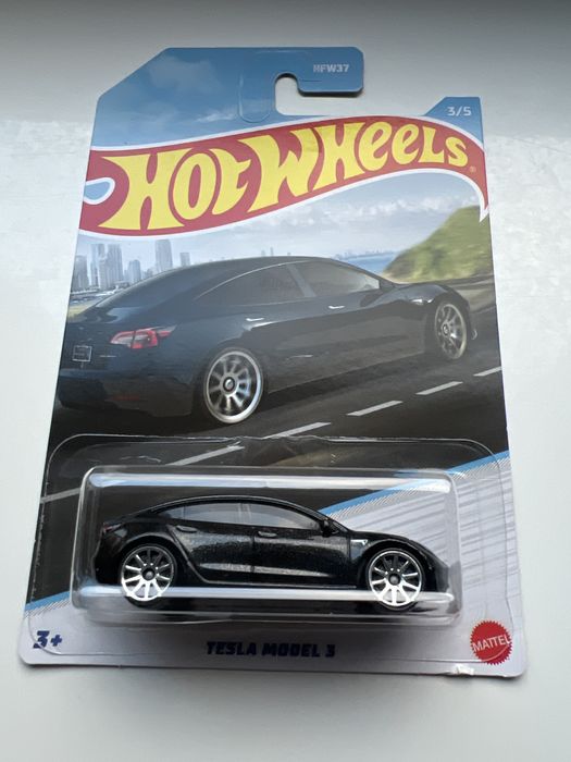 Hot Wheels Tesla Model 3