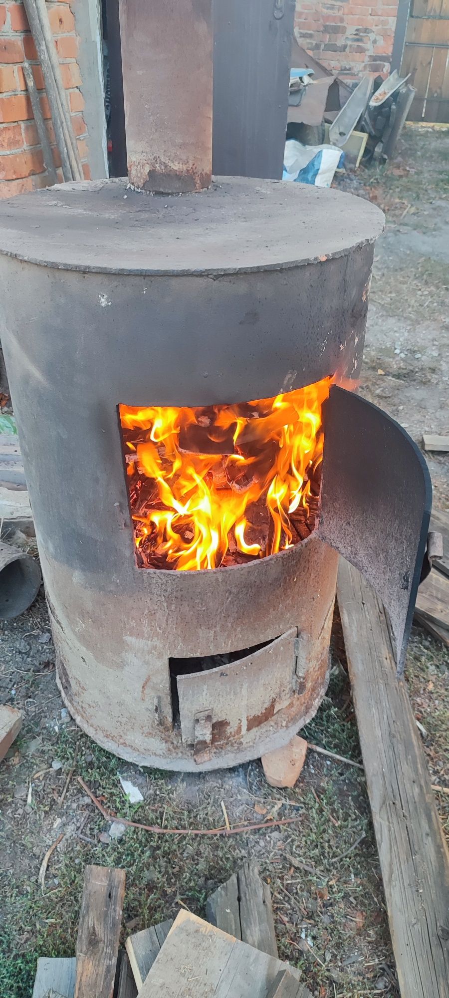 Буржуйка на величину площу