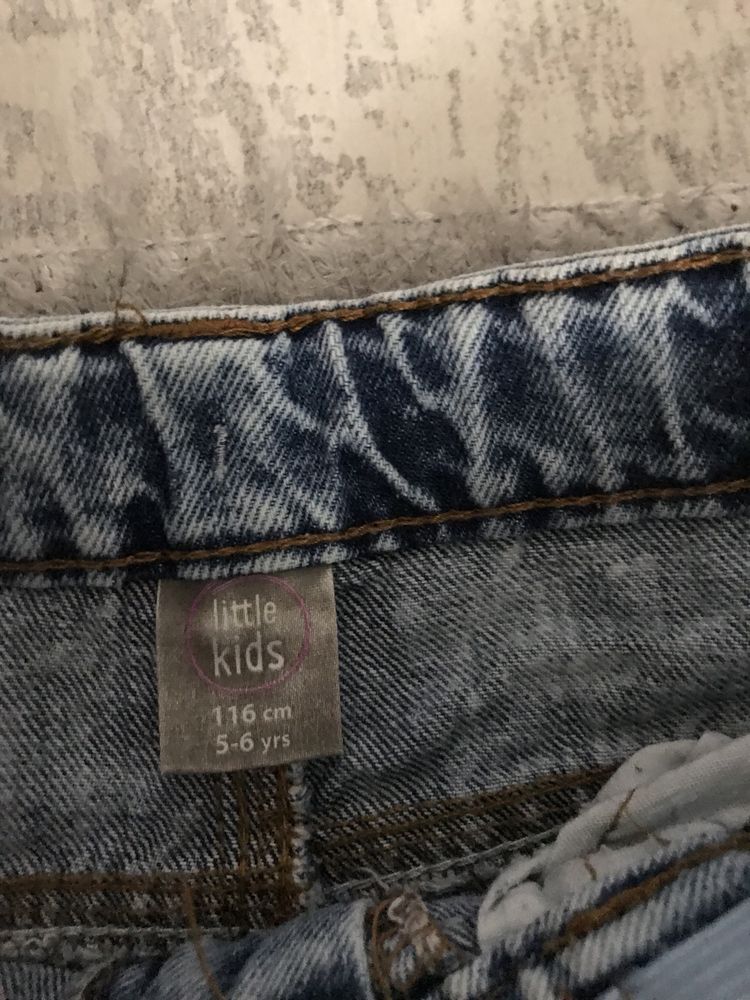 Spodnie jeans z dziurami dla dziewczynk rozm 116 cm