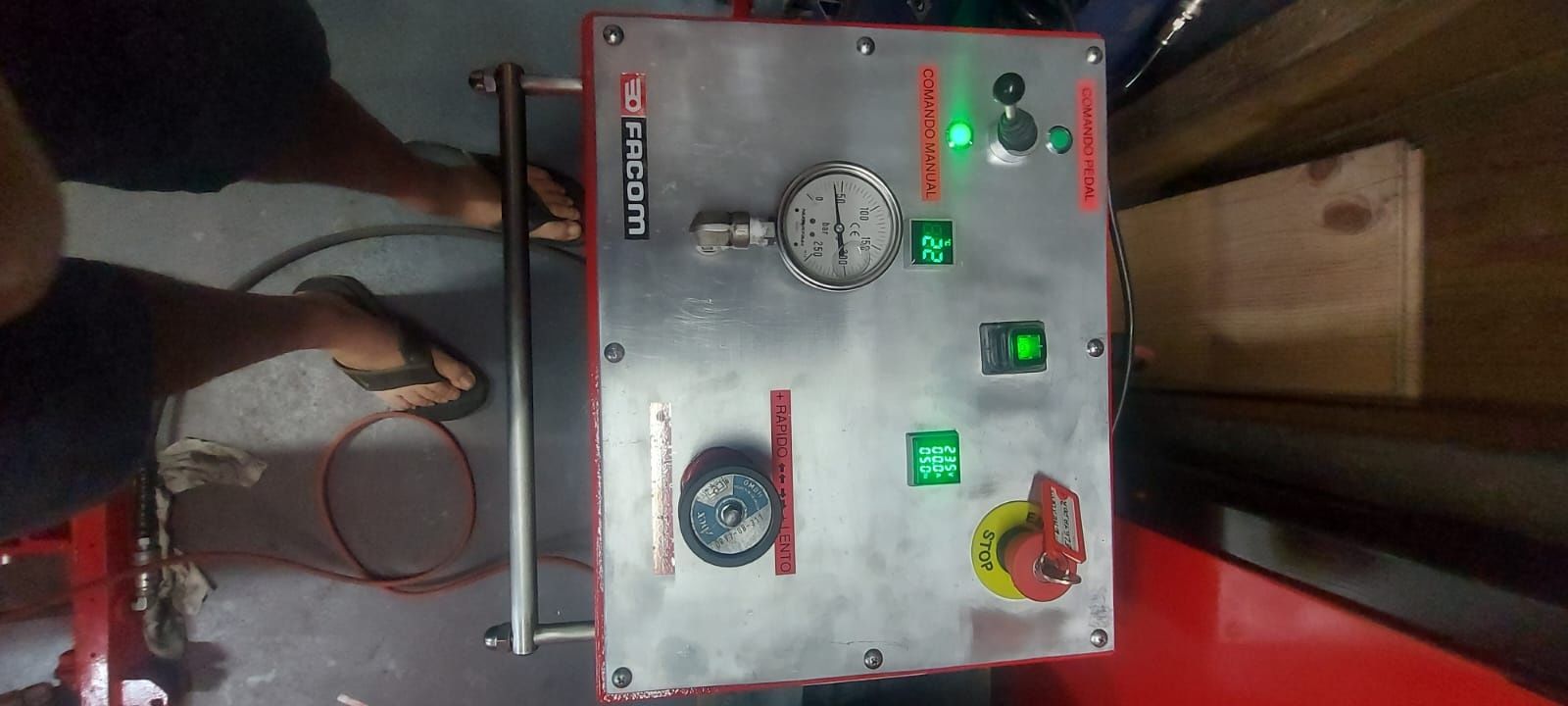 Mesa Elevatória hidráulica