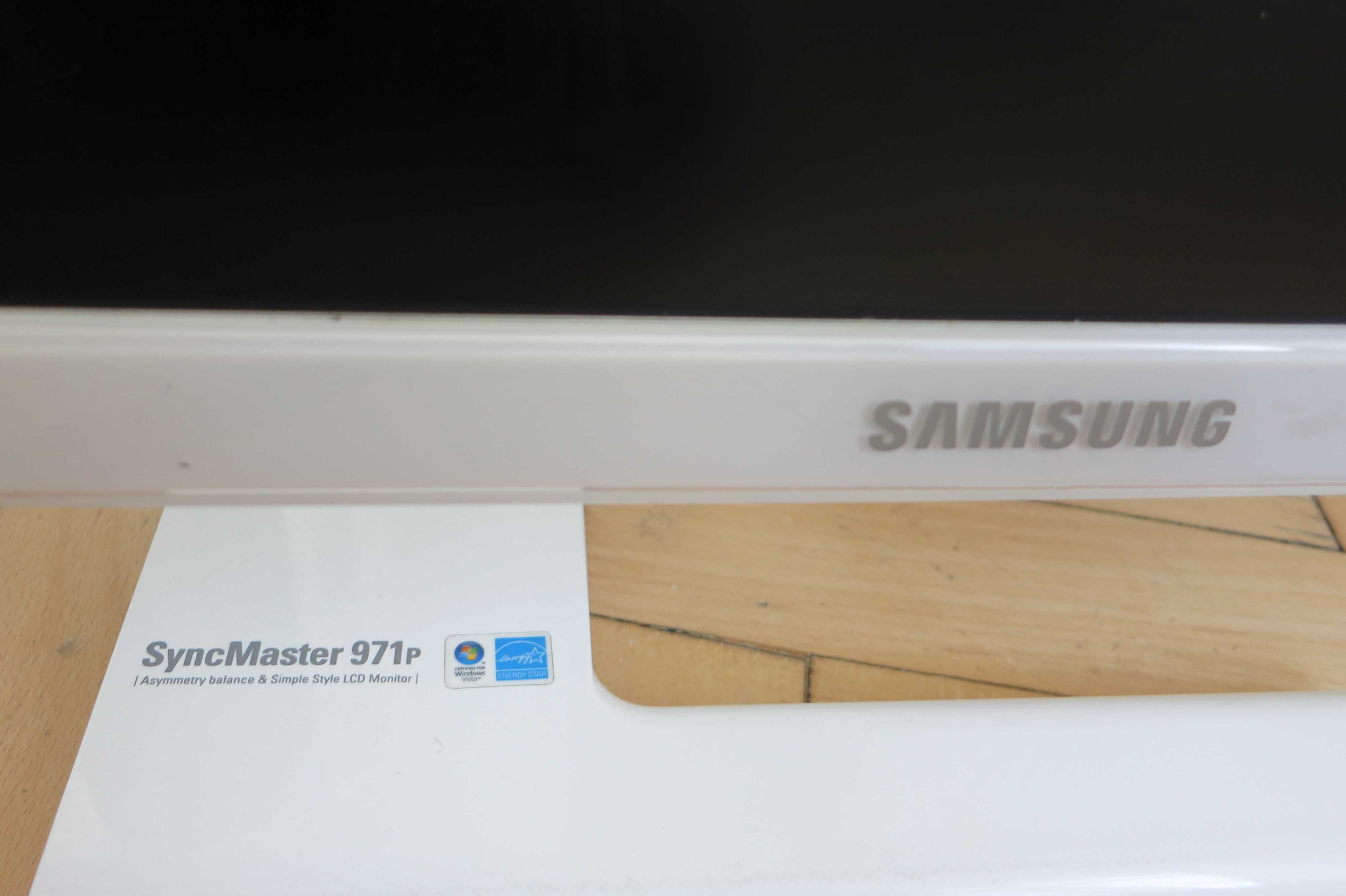 монітор Samsung SyncMaster 971p