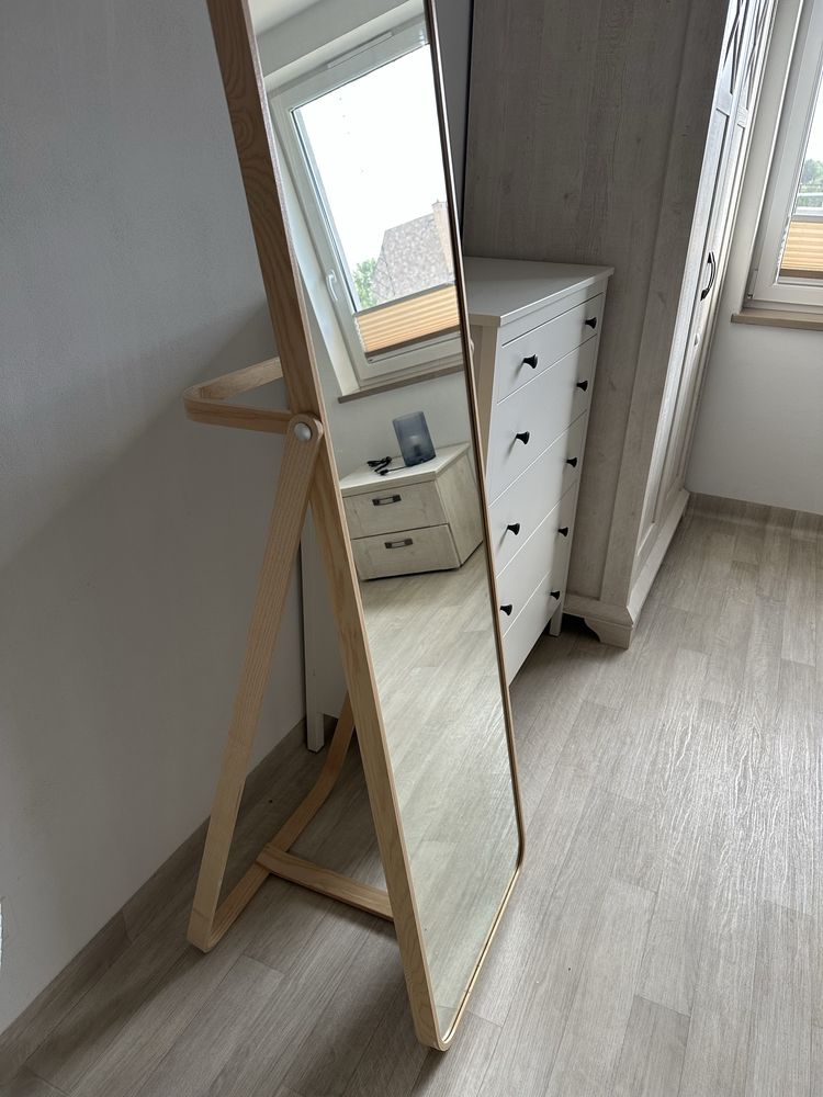 Ikornnes lustro stojace Ikea