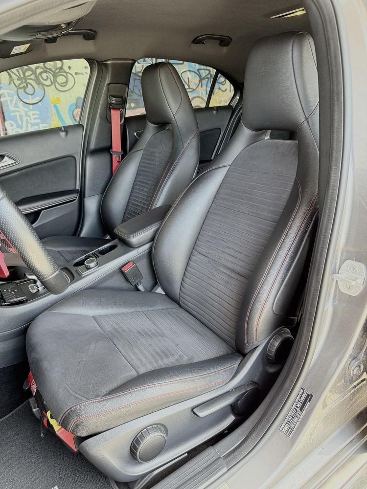Merdedes-Benz A45 AMG 4-Matic