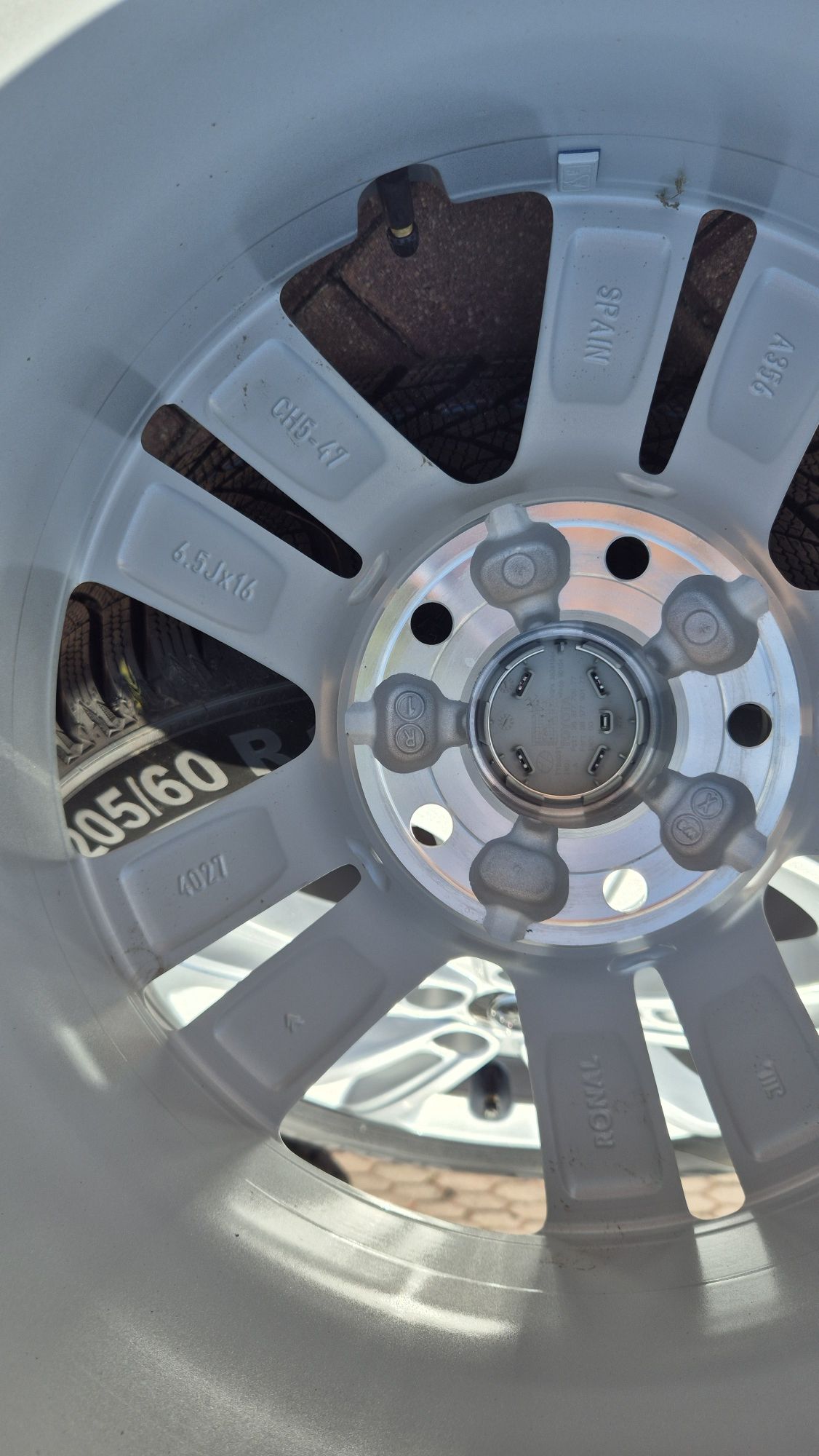 Oryginalne Felgi Aluminiowe Koła  TOYOTA Proace 16" 5x108 ET47