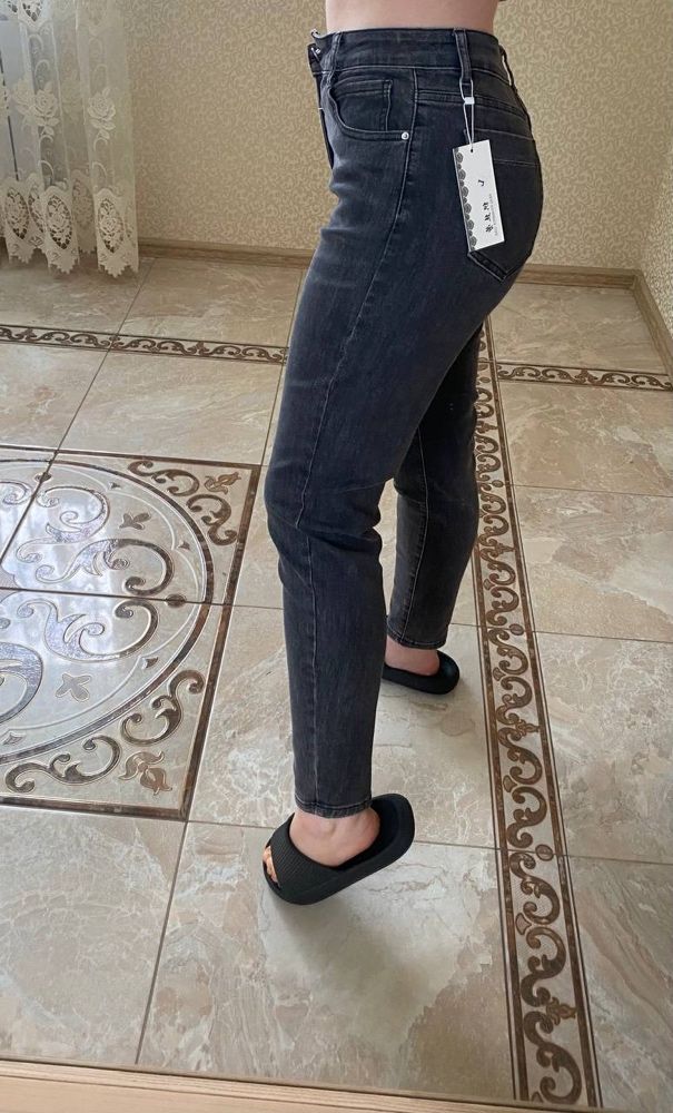 Нові джинси мом, mom jeans, джинси сірого кольору