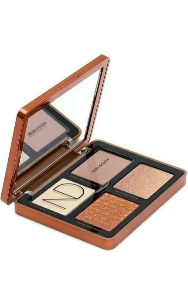 Палетка NATASHA DENONA Bronze Cheek Face Glow Palette