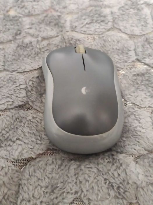 Mysz bezprzewodowa Logitech M185