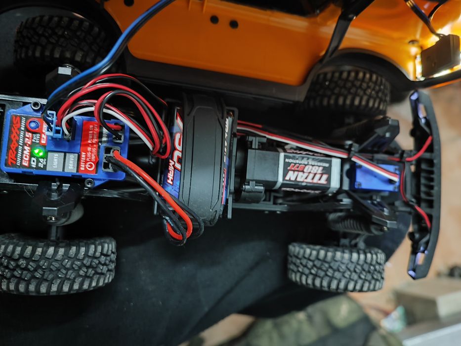 Traxxas trx4m axial Hpi arrma tamiya Kyosho losi tamiya