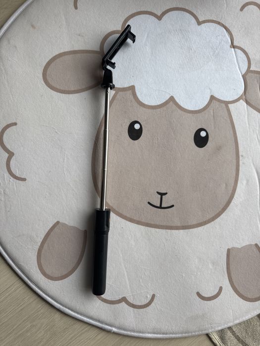 Selfistick statyw nowy bez pudelka